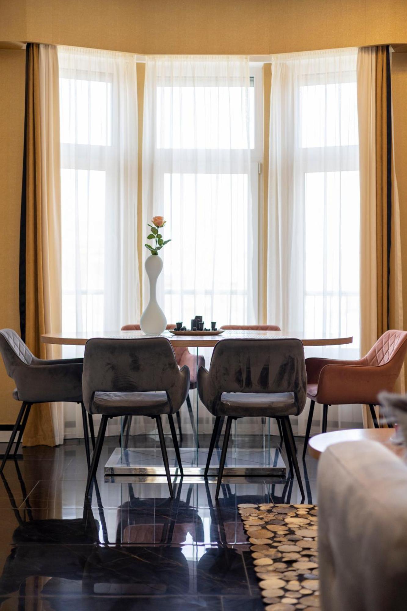 Luxury Royal Central Apartment By Prestige Homes Budapeşte Dış mekan fotoğraf