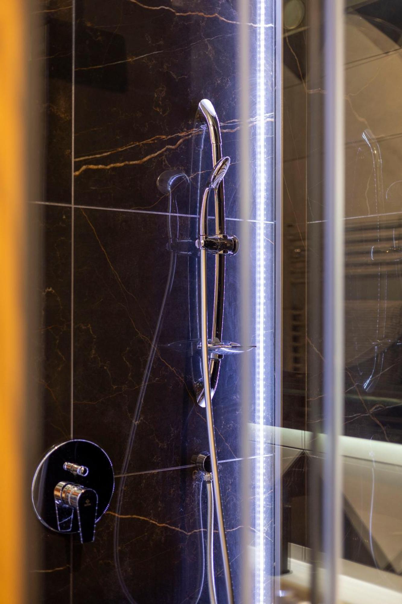 Luxury Royal Central Apartment By Prestige Homes Budapeşte Dış mekan fotoğraf