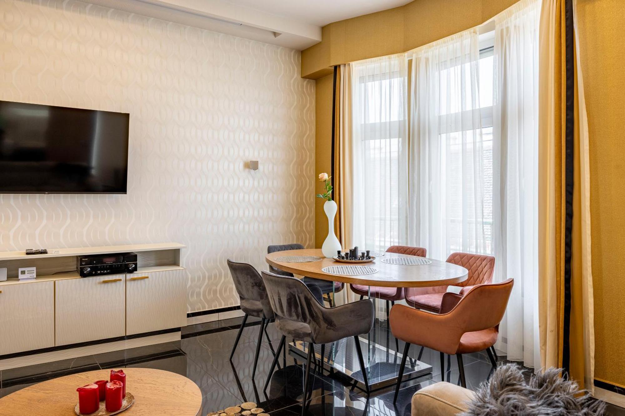 Luxury Royal Central Apartment By Prestige Homes Budapeşte Dış mekan fotoğraf